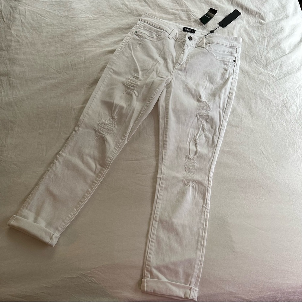 Bebe Heartbreaker White Jean